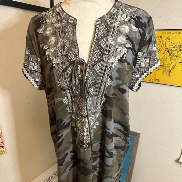 Andree by unit camo print embroidered dress xl - Picture 2 of 5